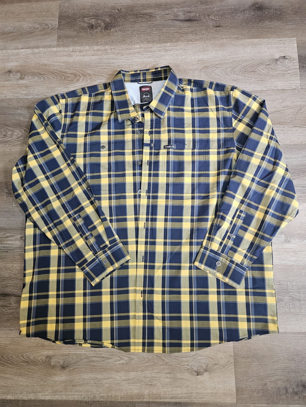 Wrangler Men’s 3XL Long-Sleeve Yellow & Navy Plaid Shirt Lightweight